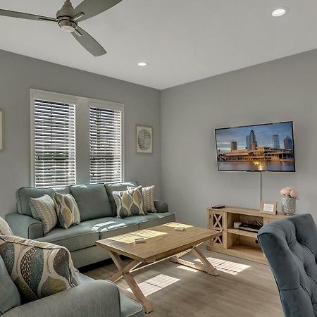 New 3/2 Duplex Minutes From Heart Of Tampa -Unit B Appartement Buitenkant foto