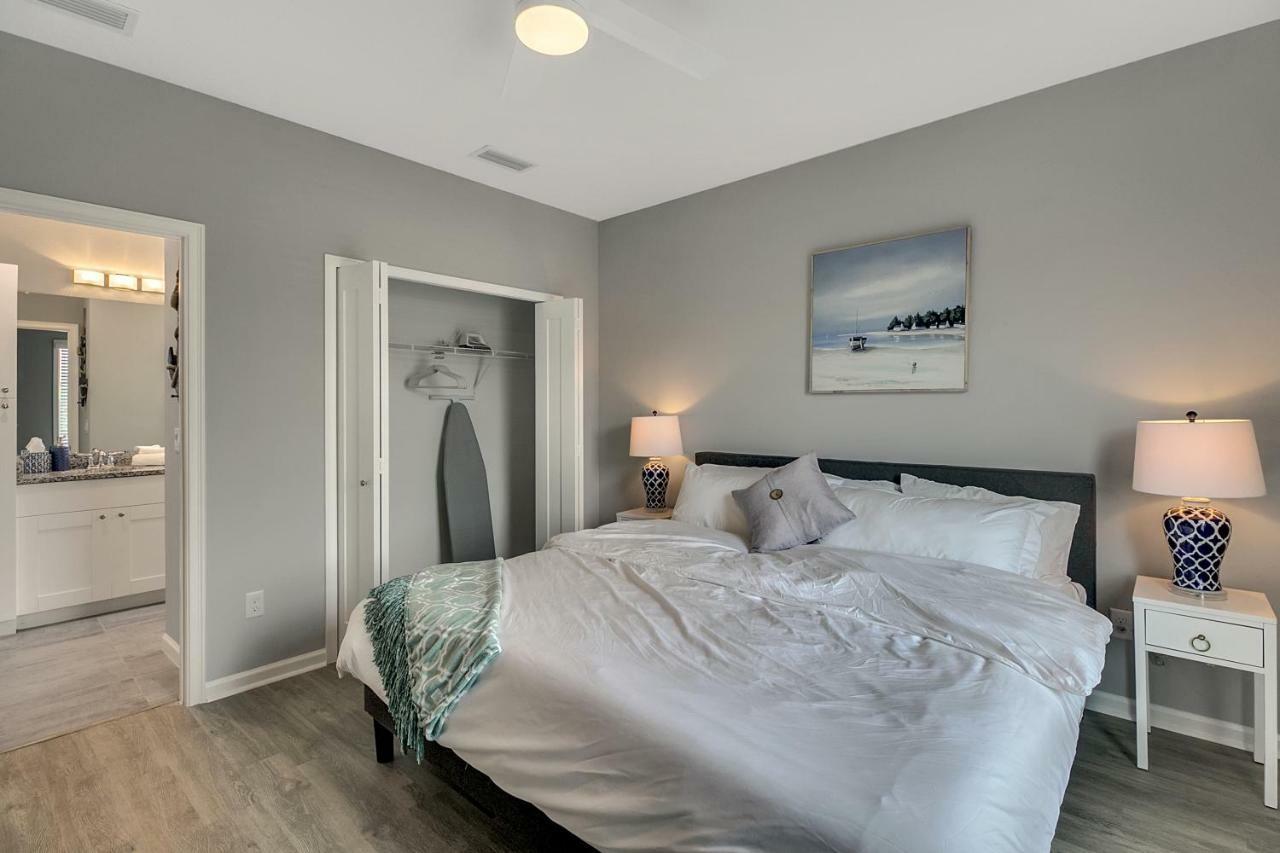 New 3/2 Duplex Minutes From Heart Of Tampa -Unit B Appartement Buitenkant foto